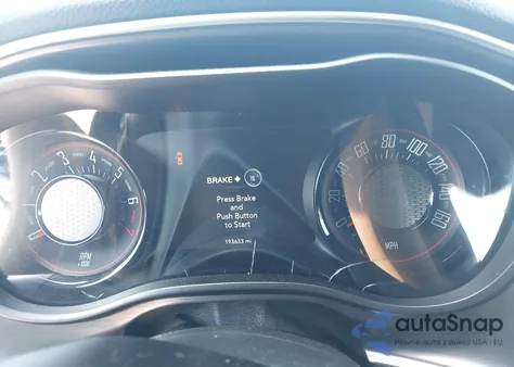 2018 Dodge Challenger Sxt Plus z USA, uszkodzony, nr VIN 2C3CDZAG7JH333962